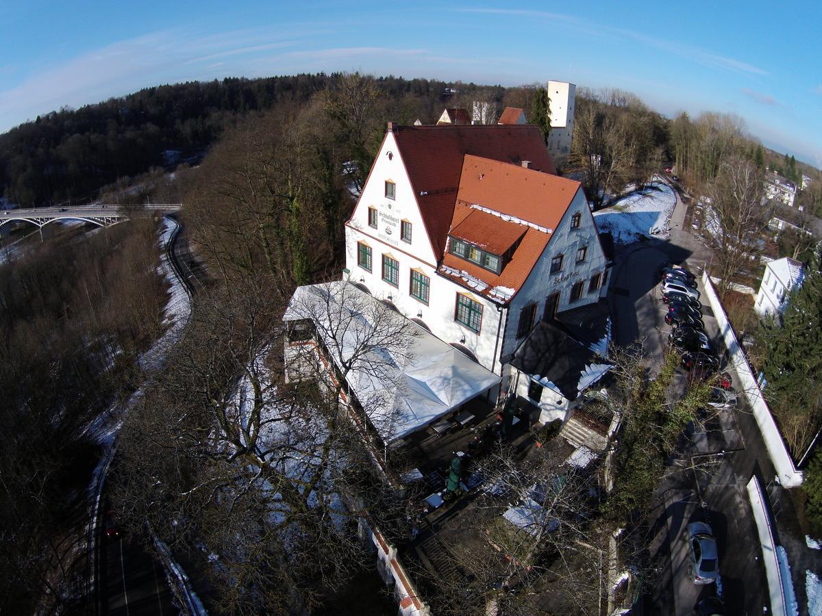 Schlosshotel Gruenwald Exterior photo