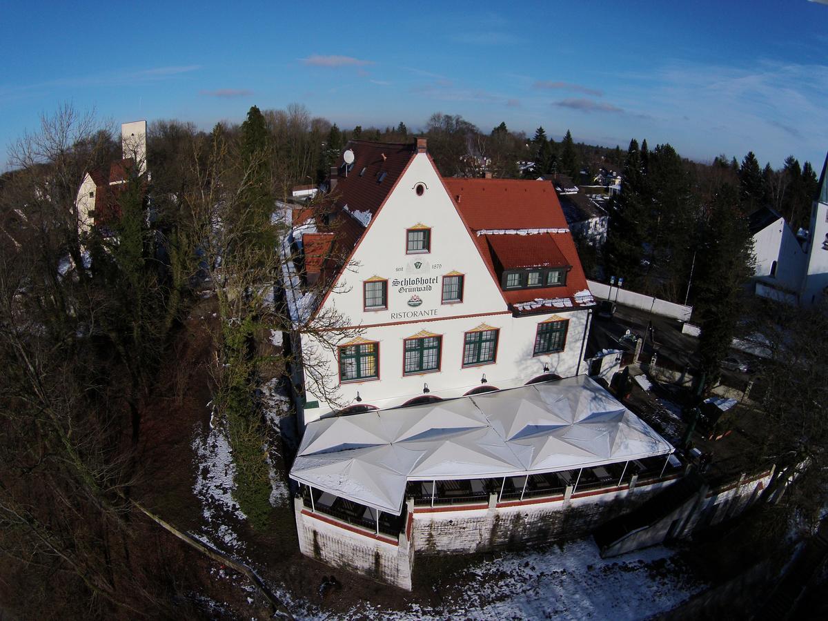 Schlosshotel Gruenwald Exterior photo